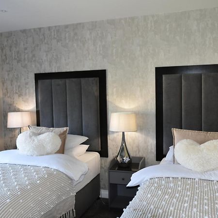 קיל איירן Muckross Luxury Residences מראה חיצוני תמונה