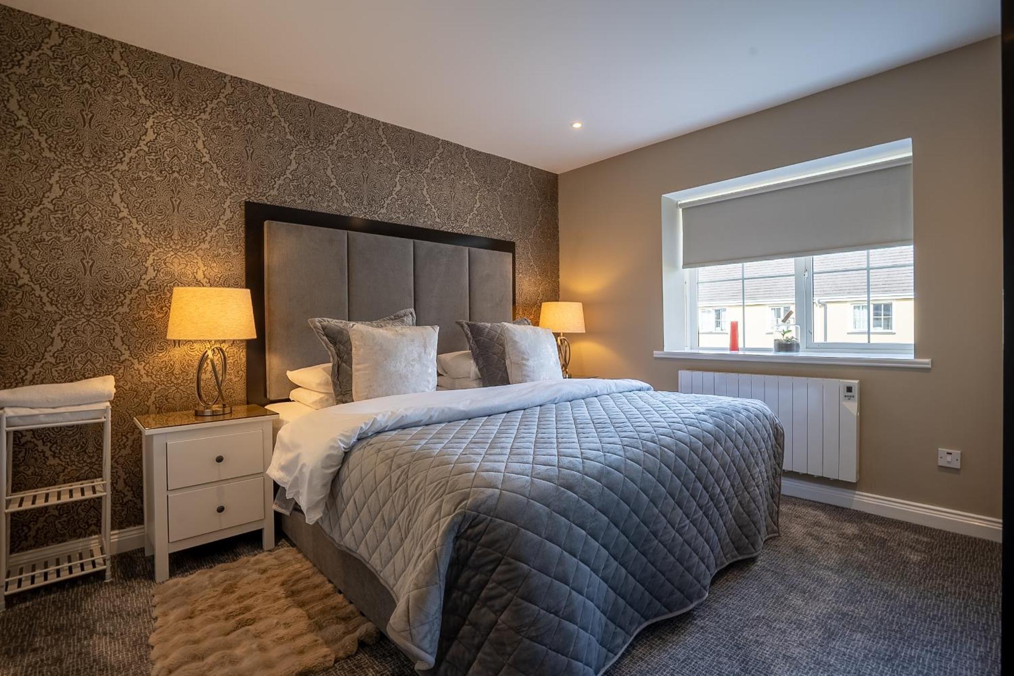 קיל איירן Muckross Luxury Residences מראה חיצוני תמונה